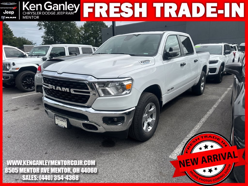 Used 2023 RAM 1500 Big Horn AWD/4WD image 3