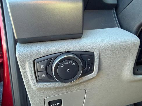 Used 2019 Ford F150 XLT w/ XTR Package image 18