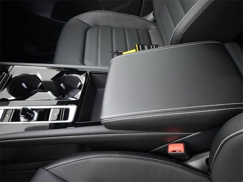 New 2026 Volkswagen Atlas SEL image 31