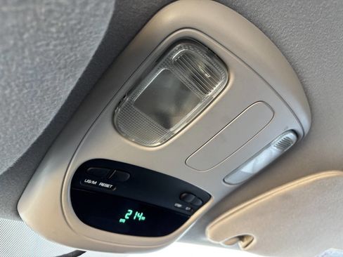 Used 2003 Dodge Ram 2500 Truck SLT image 23