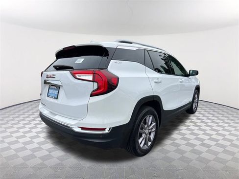 Certified 2023 GMC Terrain SLT w/ Infotainment Package II image 5