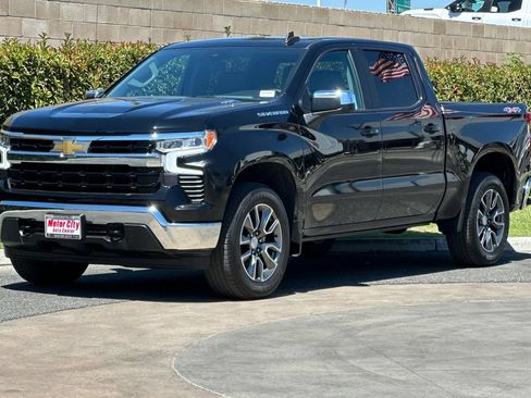 Certified 2025 Chevrolet Silverado 1500 LT AWD/4WD image 8