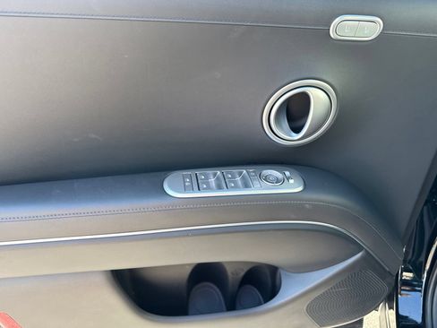 Used 2026 Hyundai Palisade Limited AWD/4WD image 27