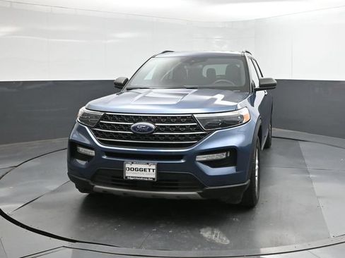 Used 2020 Ford Explorer XLT w/ Equipment Group 202A RWD image 22