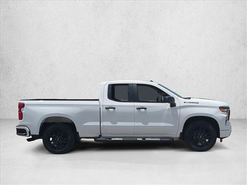 Used 2022 Chevrolet Silverado 1500 Custom w/ Rally Edition RWD image 4