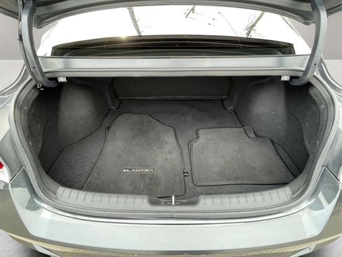Used 2021 Hyundai Elantra SEL FWD image 28