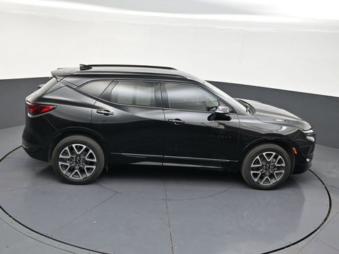 Used 2023 Chevrolet Blazer RS w/ Enhanced Convenience Package FWD image 17