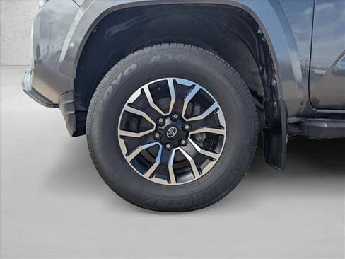 Used 2023 Toyota Tacoma TRD Sport w/ Technology Package RWD image 21