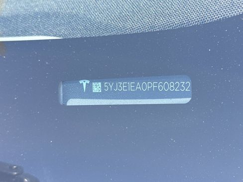 Used 2023 Tesla Model 3 Standard Range RWD image 28