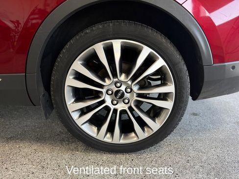 Used 2016 Lincoln MKX Reserve w/ Technology Package FWD image 24