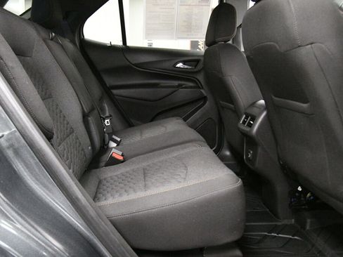 Used 2021 Chevrolet Equinox LT image 24