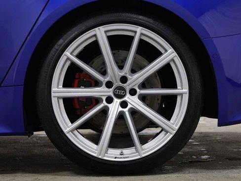 Used 2023 Audi RS 7 Sportback w/ RS 7 Executive Package image 37