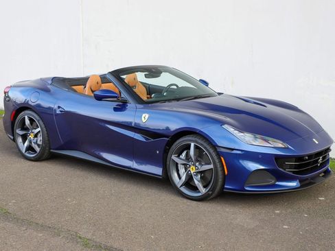 Certified 2023 Ferrari Portofino M image 1