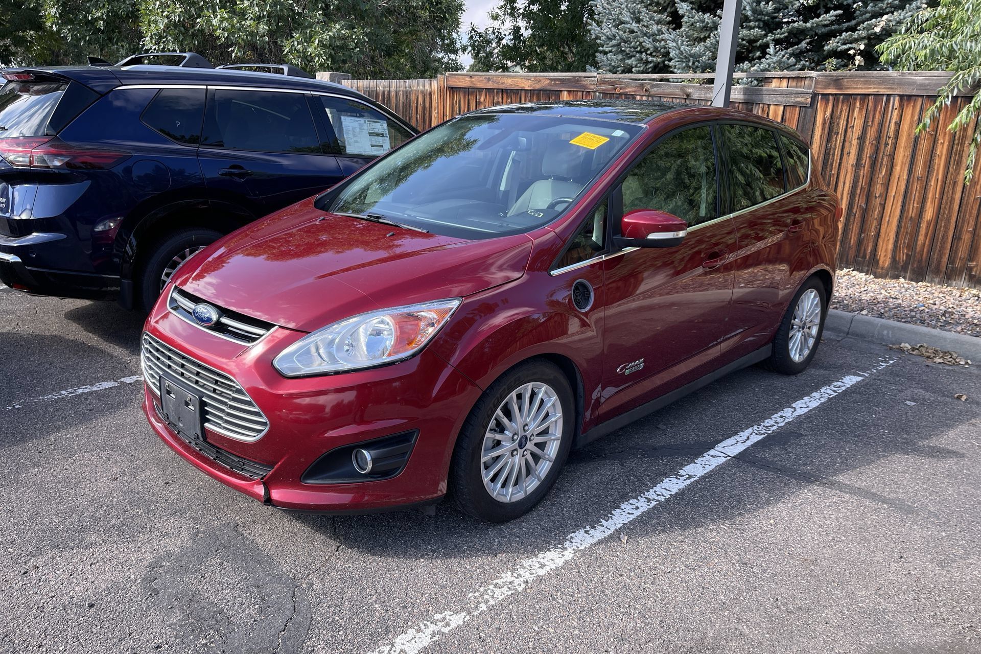 Used 2013 Ford C-MAX Energi SEL FWD image 2