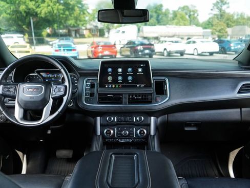 Used 2021 GMC Yukon SLT RWD image 9