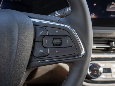 New 2026 Buick Envista Sport Touring w/ Convenience I Package FWD image 25