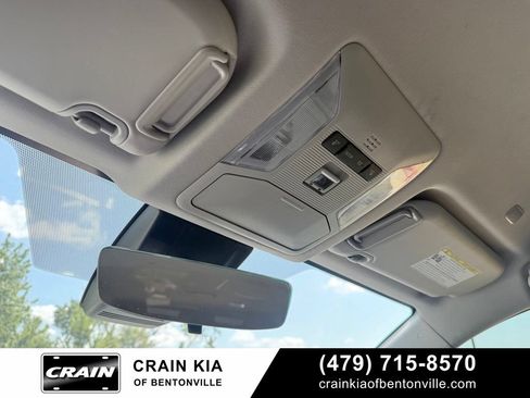 Used 2024 Toyota RAV4 AWD Hybrid image 19