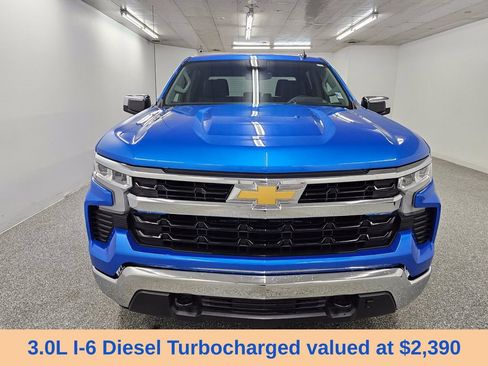 Used 2025 Chevrolet Silverado 1500 LT w/ Protection Package AWD/4WD image 2