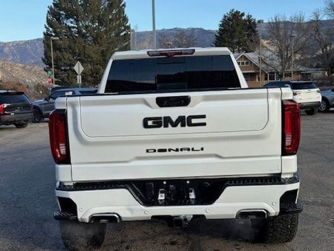 Used 2023 GMC Sierra 1500 Denali Ultimate image 4