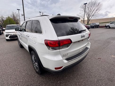 Used 2020 Jeep Grand Cherokee Limited image 3