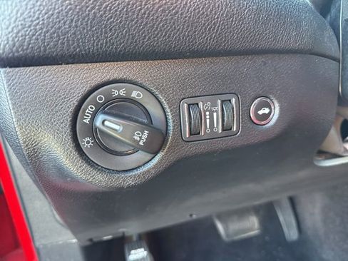 Used 2019 Dodge Challenger GT w/ Plus Package image 29