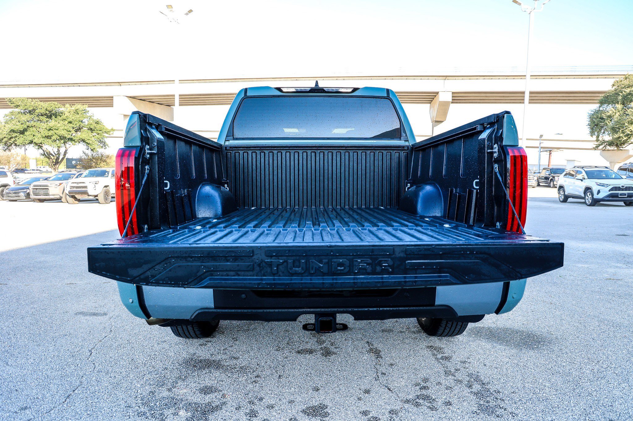 Used 2024 Toyota Tundra Limited AWD/4WD image 12