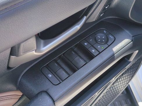 Used 2025 Toyota 4Runner TRD Sport Premium AWD/4WD image 24