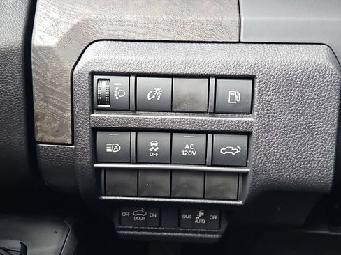 New 2026 Toyota Tacoma Limited AWD/4WD image 10