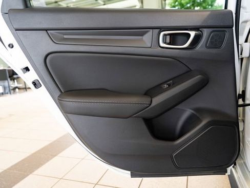 Used 2024 Honda Civic EX-L image 24