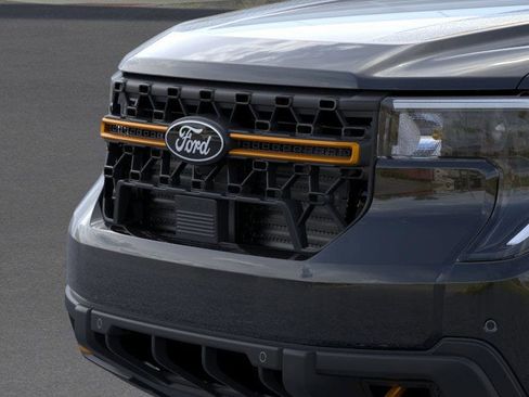 New 2025 Ford Maverick Tremor image 18