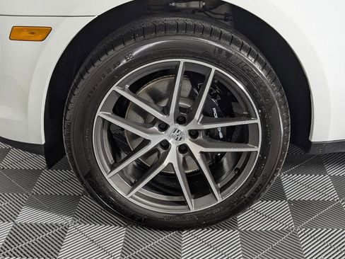 New 2026 Porsche Macan S image 11