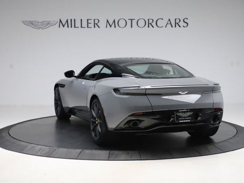 Used 2020 Aston Martin DB11 AMR RWD image 6