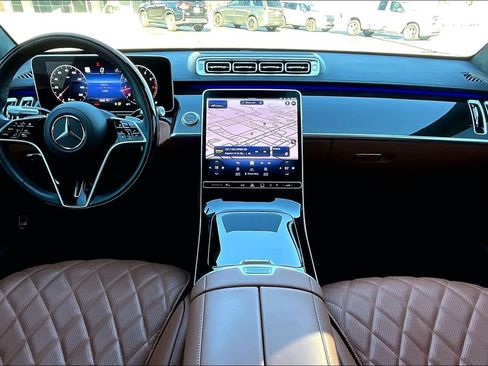 Used 2024 Mercedes-Benz S 580 S 580 image 16