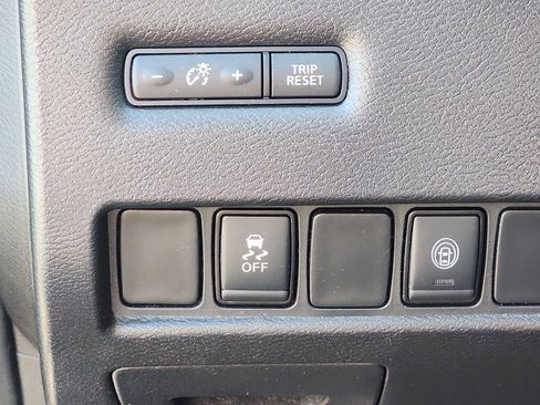 Used 2020 Nissan Murano SV w/ Premium Package AWD/4WD image 26