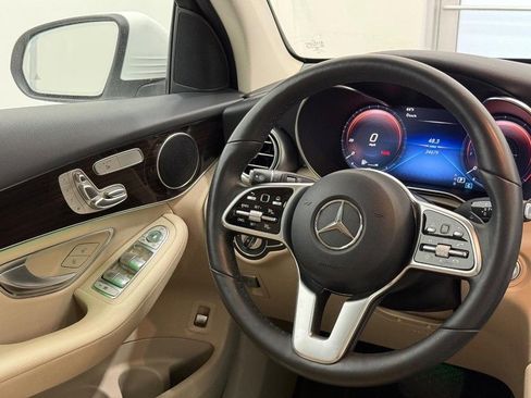 Certified 2022 Mercedes-Benz GLC 300 4MATIC w/ Multimedia Package Lite image 11