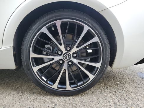 Used 2014 Lexus IS 350 w/ Navigation Package image 41