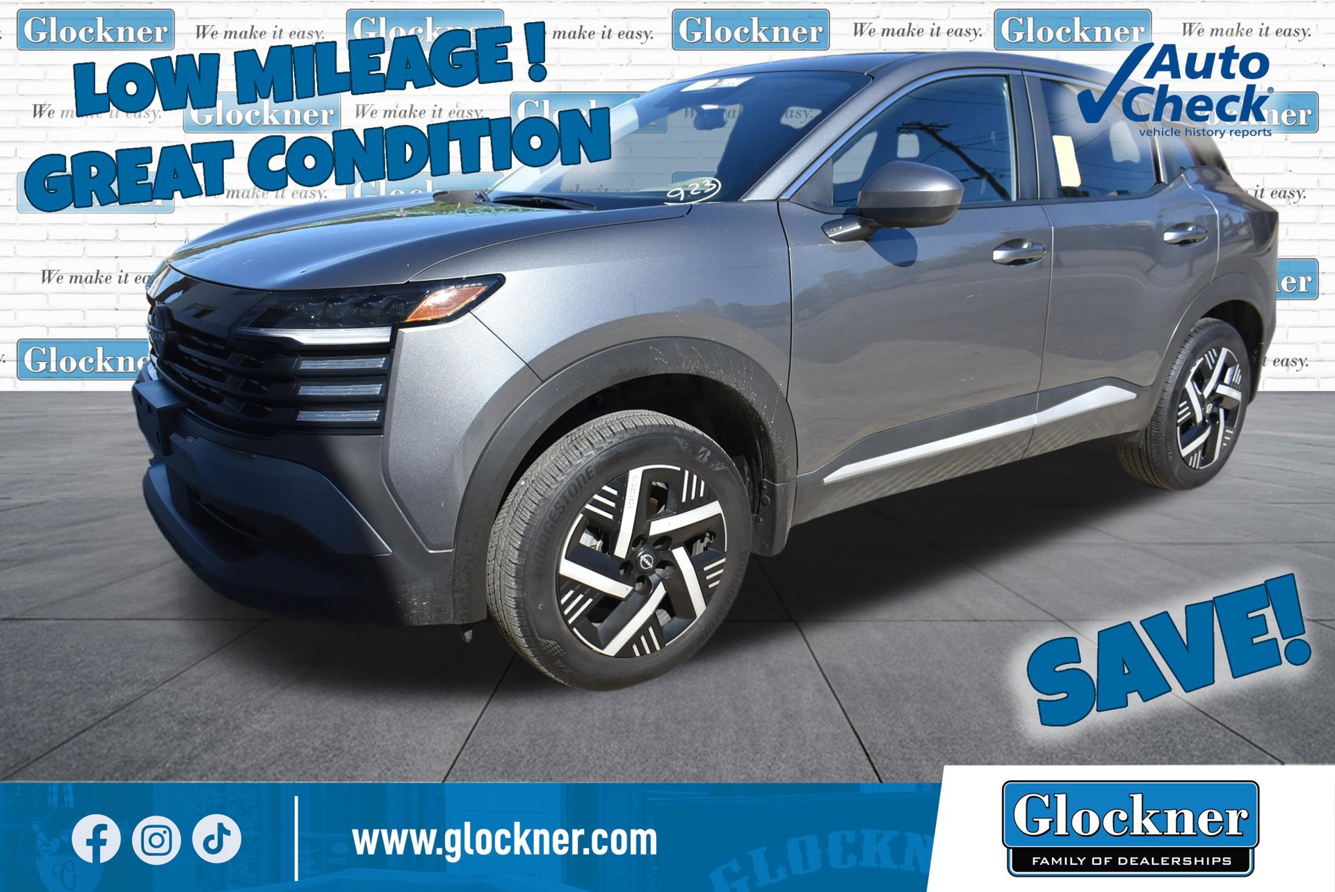 Used 2025 Nissan Kicks SV FWD image 1