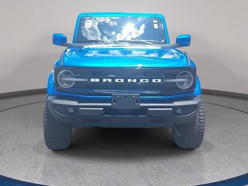 Used 2024 Ford Bronco Outer Banks AWD/4WD image 2