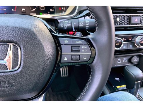 Used 2024 Honda Civic Sport Touring image 17