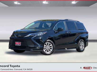 Used 2026 Toyota Sienna XLE
