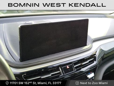 Used 2025 Acura MDX FWD image 15