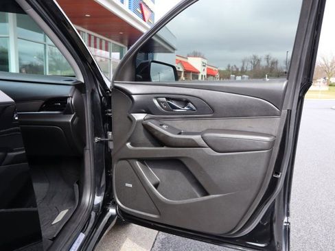 Used 2021 Chevrolet Traverse High Country w/ LPO, Floor Liner Package image 25