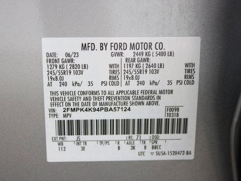 Used 2023 Ford Edge Titanium AWD/4WD image 31