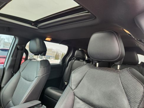 Used 2023 Toyota Sienna XSE image 12
