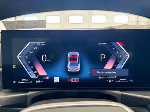 Used 2025 BMW 230i xDrive 230XI AWD w/ Premium Package image 13