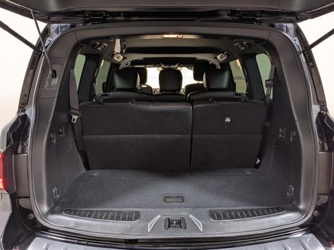 Used 2022 INFINITI QX80 Sensory w/ Cargo Package AWD/4WD image 24