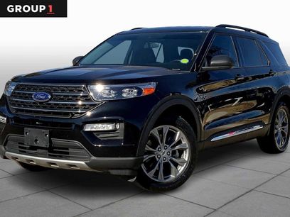 Certified 2023 Ford Explorer XLT w/ Equipment Group 202A