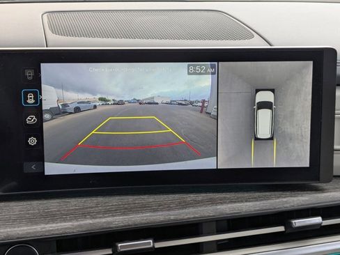 Used 2025 Hyundai Santa Fe Limited image 9