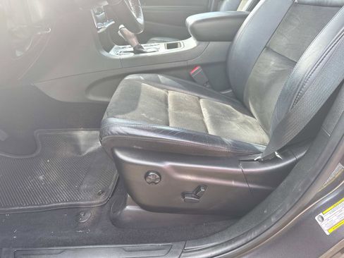 Used 2021 Jeep Grand Cherokee Laredo X image 16