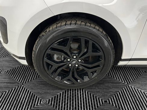 Used 2023 Land Rover Range Rover Evoque S image 14